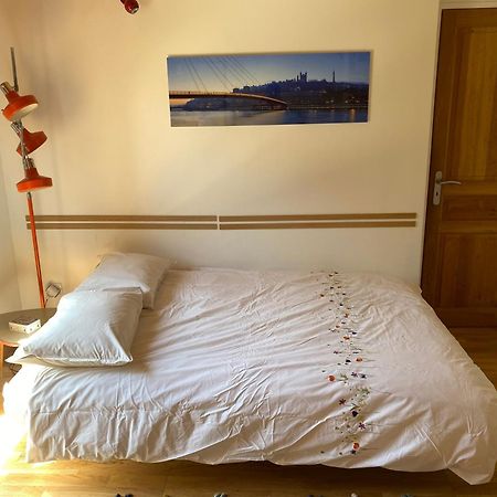 Les Cabanons Bed and Breakfast Dardilly Buitenkant foto