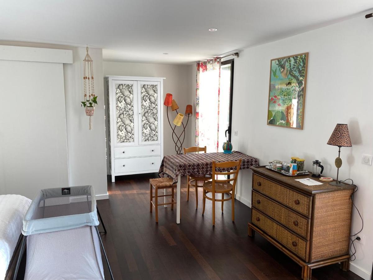 Les Cabanons Bed and Breakfast Dardilly Buitenkant foto