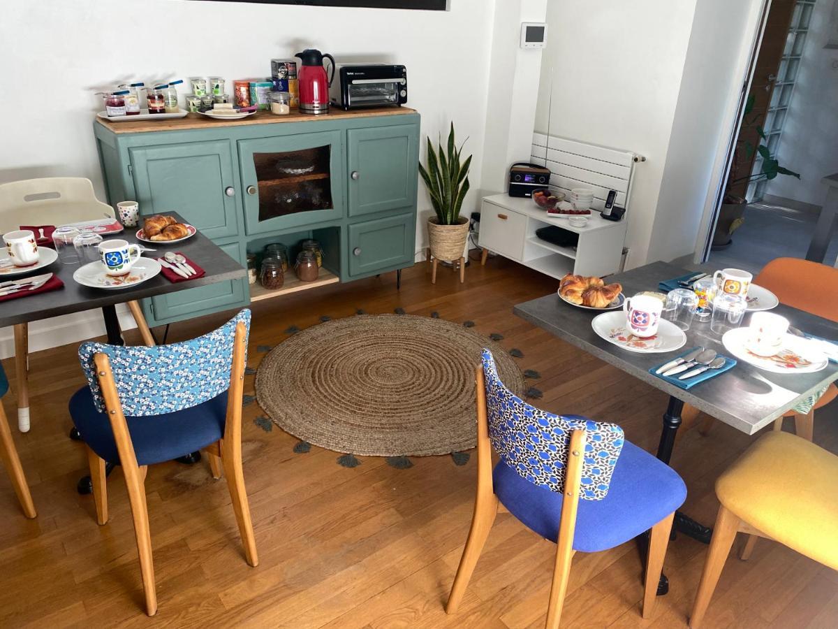 Les Cabanons Bed and Breakfast Dardilly Buitenkant foto