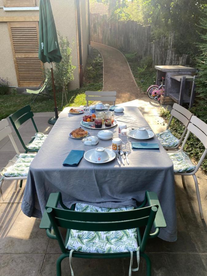 Les Cabanons Bed and Breakfast Dardilly Buitenkant foto